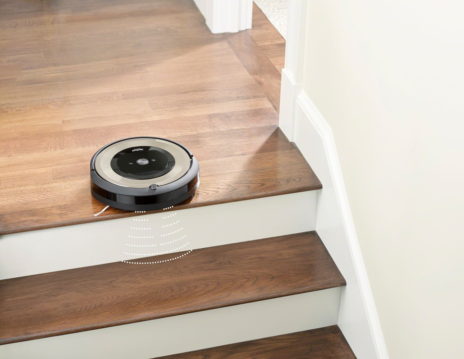 Robotický vysávač iRobot Roomba e6