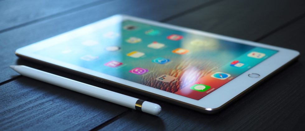 Apple iPad Pre 10,5 &#39;&#39; Wi-Fi + Cell 4GB / 256GB zlatá