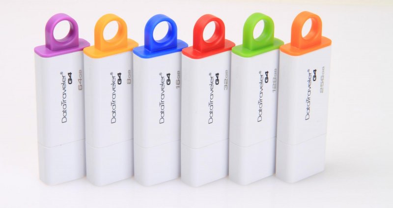 flash disky Kingston