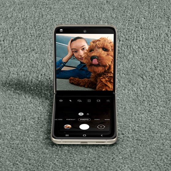 Samsung Galaxy Z Flip3 5G (SM-F711) 8GB/256GB zelená